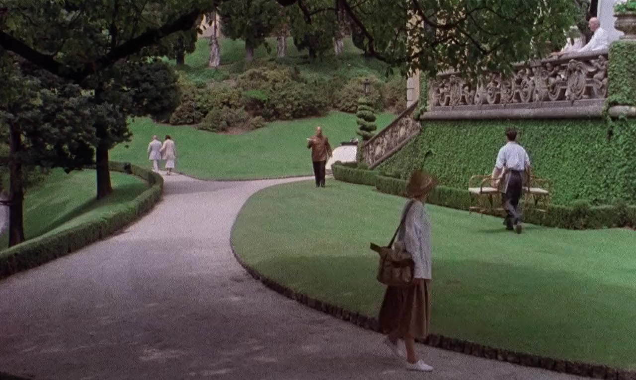 A Month by the Lake screenshot 3