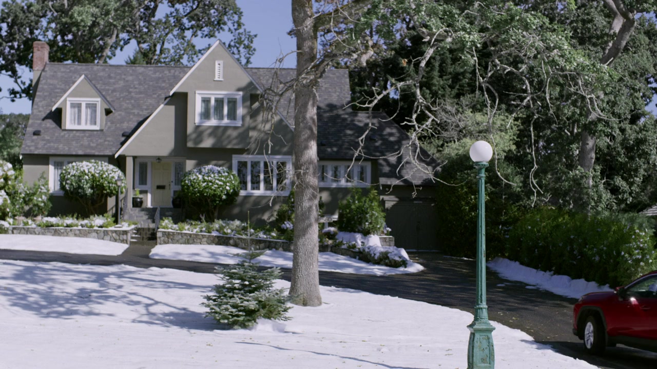 A Mrs. Miracle Christmas screenshot 1