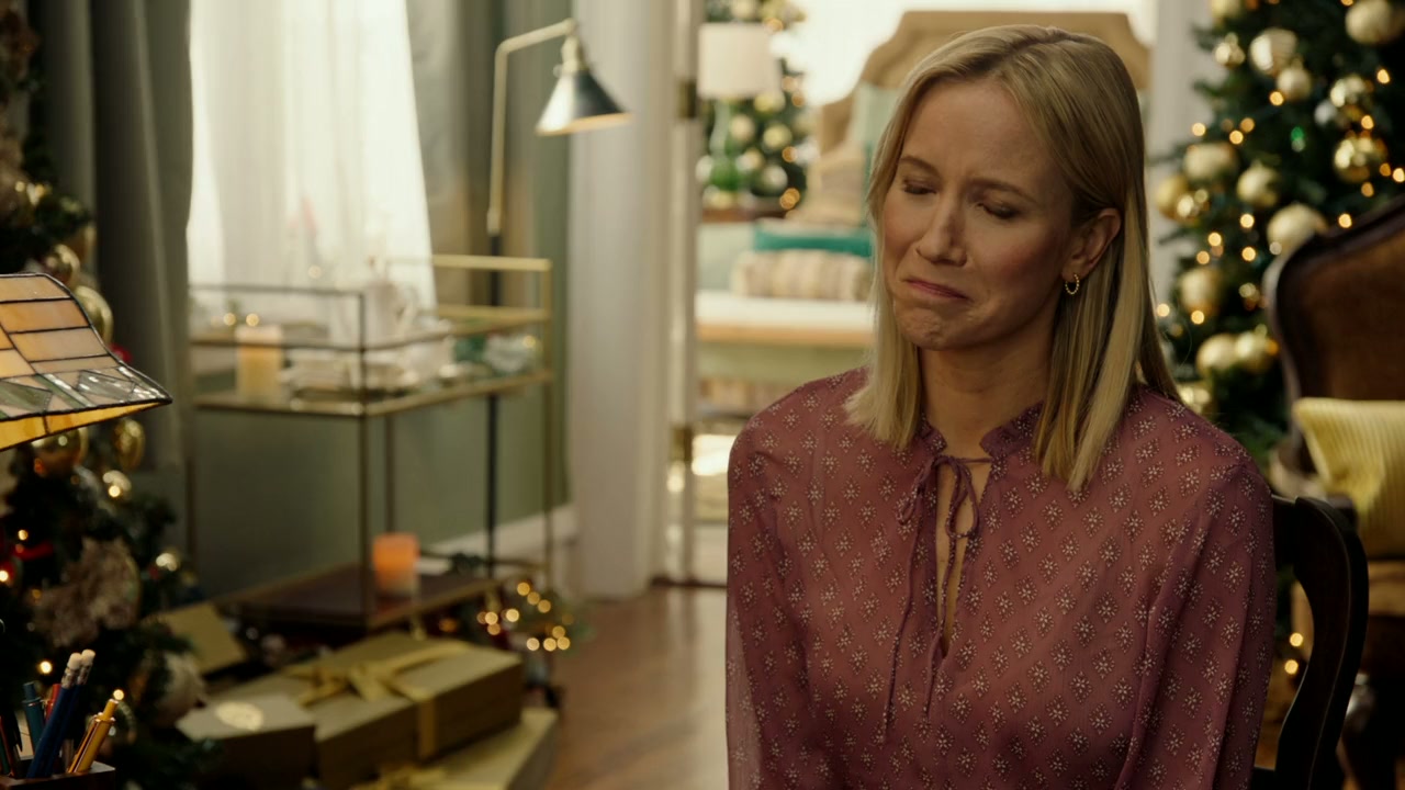 A Suite Holiday Romance screenshot 3