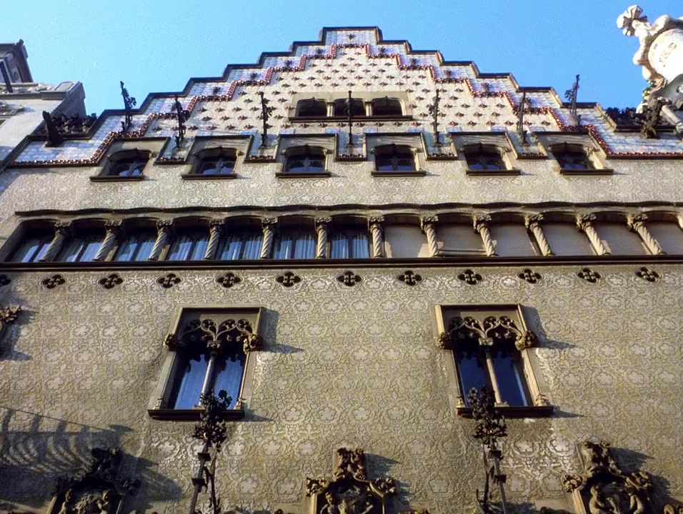 Antonio Gaudí screenshot 3