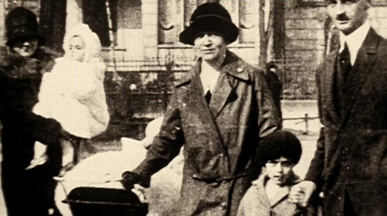 Anne Frank Remembered screenshot 1
