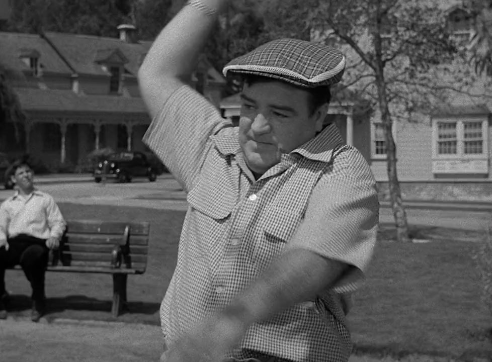 Abbott and Costello Go to Mars screenshot 3
