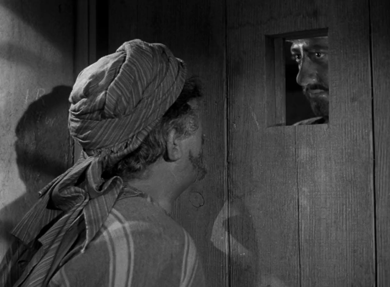 Abbott and Costello in the Foreign Legion screenshot 2