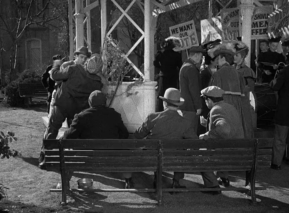 Abbott and Costello Meet Dr. Jekyll and Mr. Hyde screenshot 3