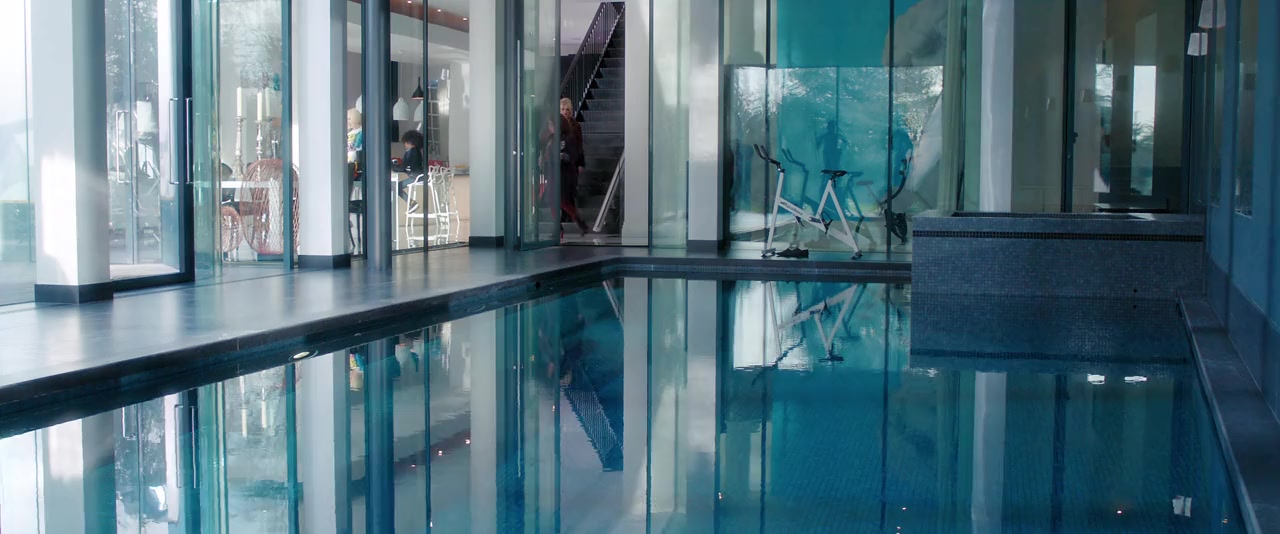 Absolutely Fabulous: The Movie screenshot 2