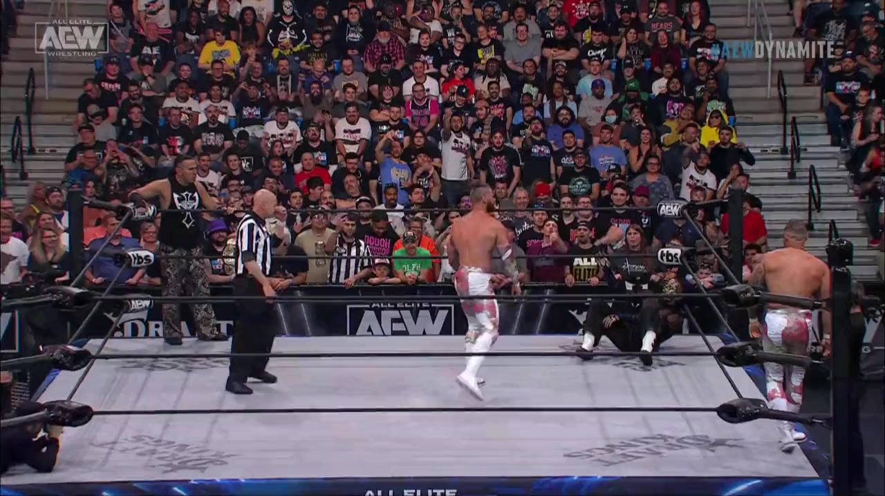 All Elite Wrestling: Dynamite screenshot 1