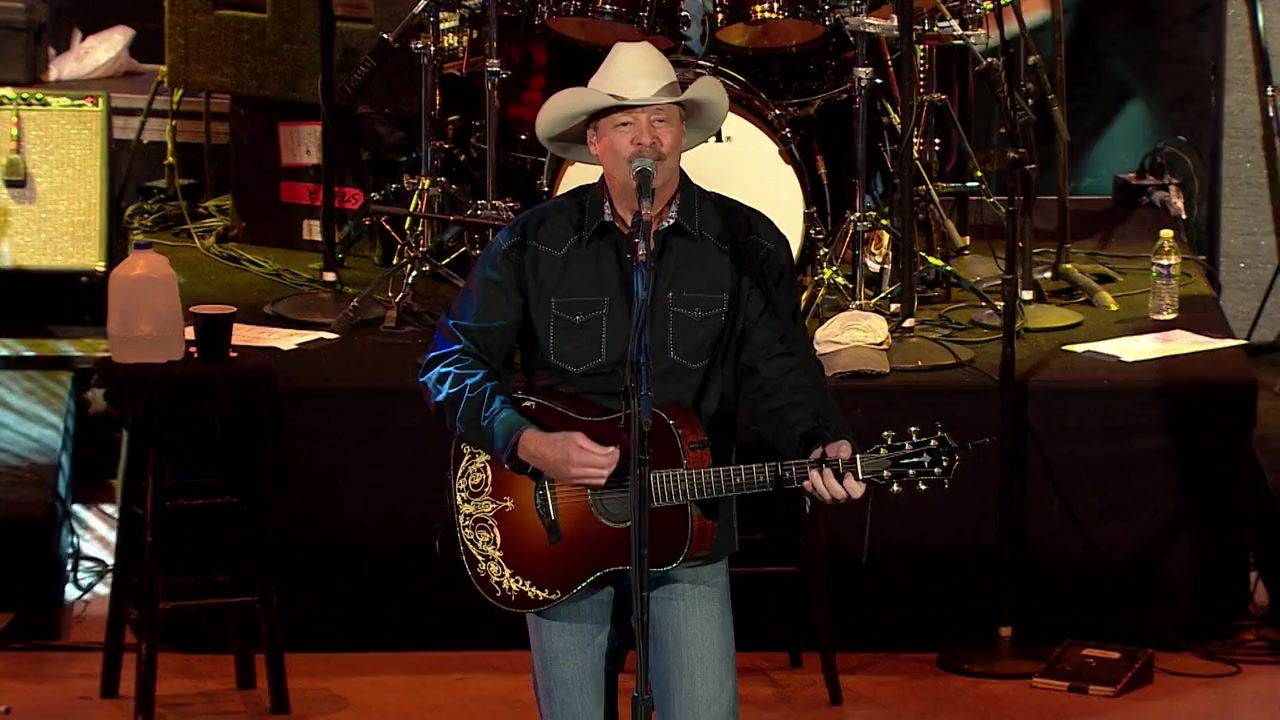 Alan Jackson: Small Town Southern Man screenshot 3