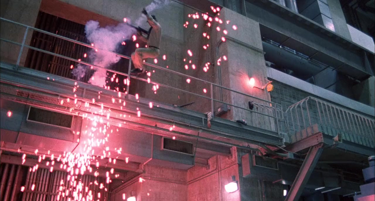 Alienator screenshot 1