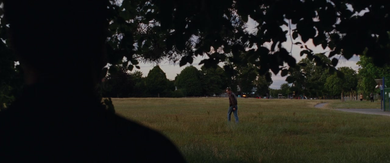 All of Us Strangers screenshot 2