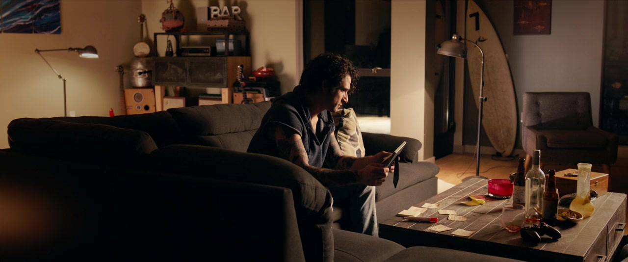 Alone screenshot 2