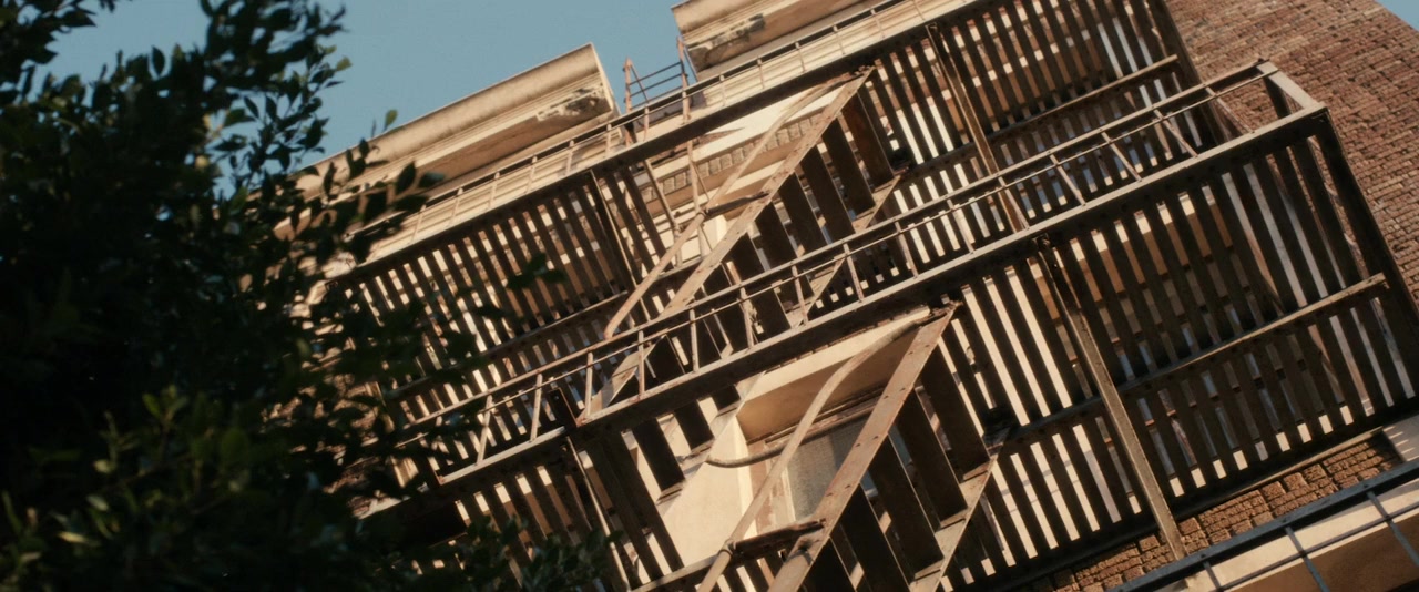 Apartment 407 screenshot 1