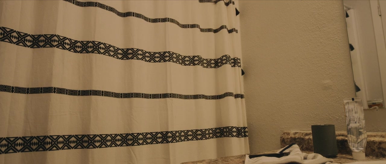 Apartment 413 screenshot 1