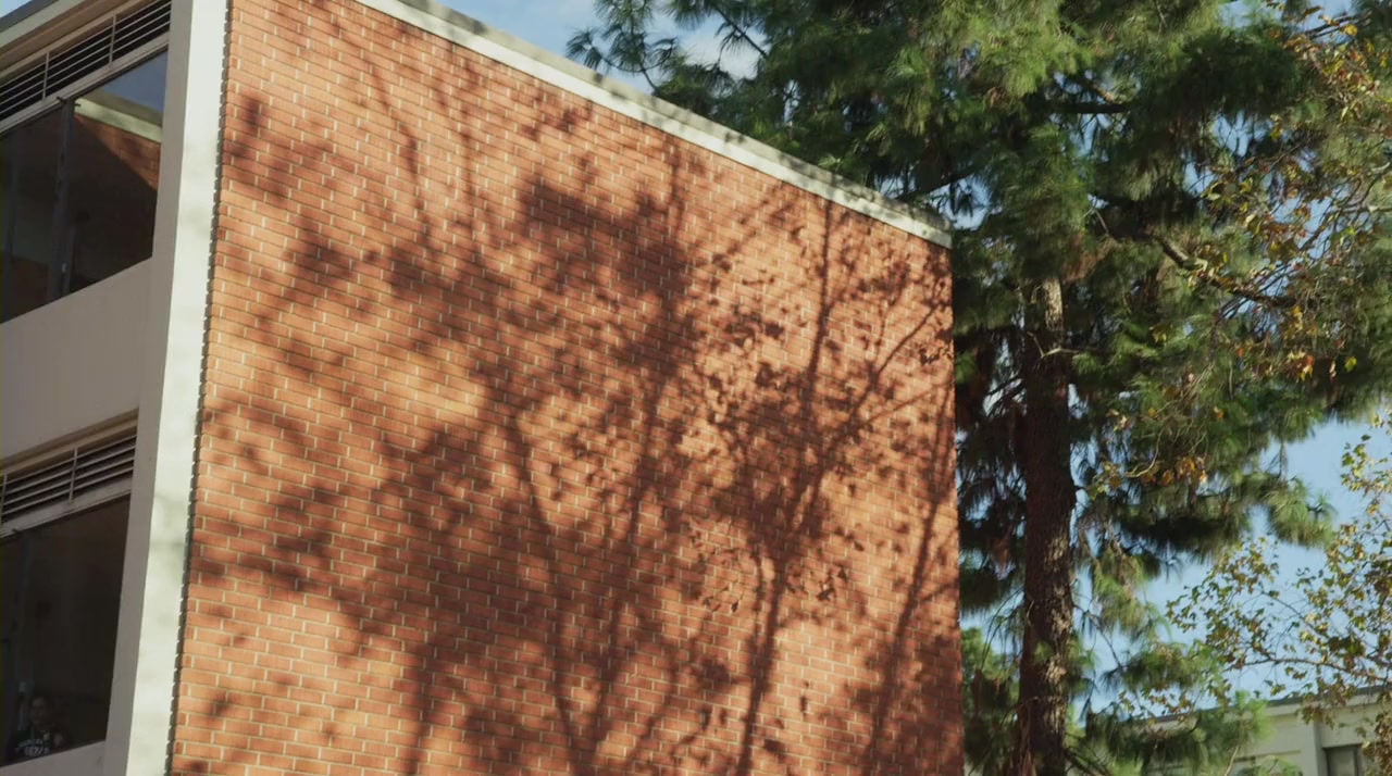 Attack of the 50 Foot Cheerleader screenshot 1