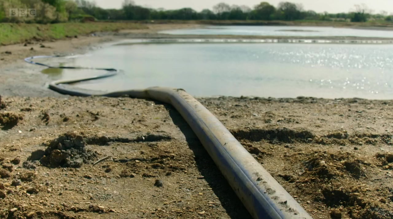 Attenborough and the Mammoth Graveyard screenshot 3