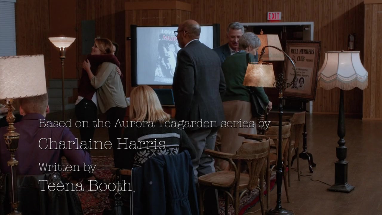 A Bone to Pick: An Aurora Teagarden Mystery screenshot 2