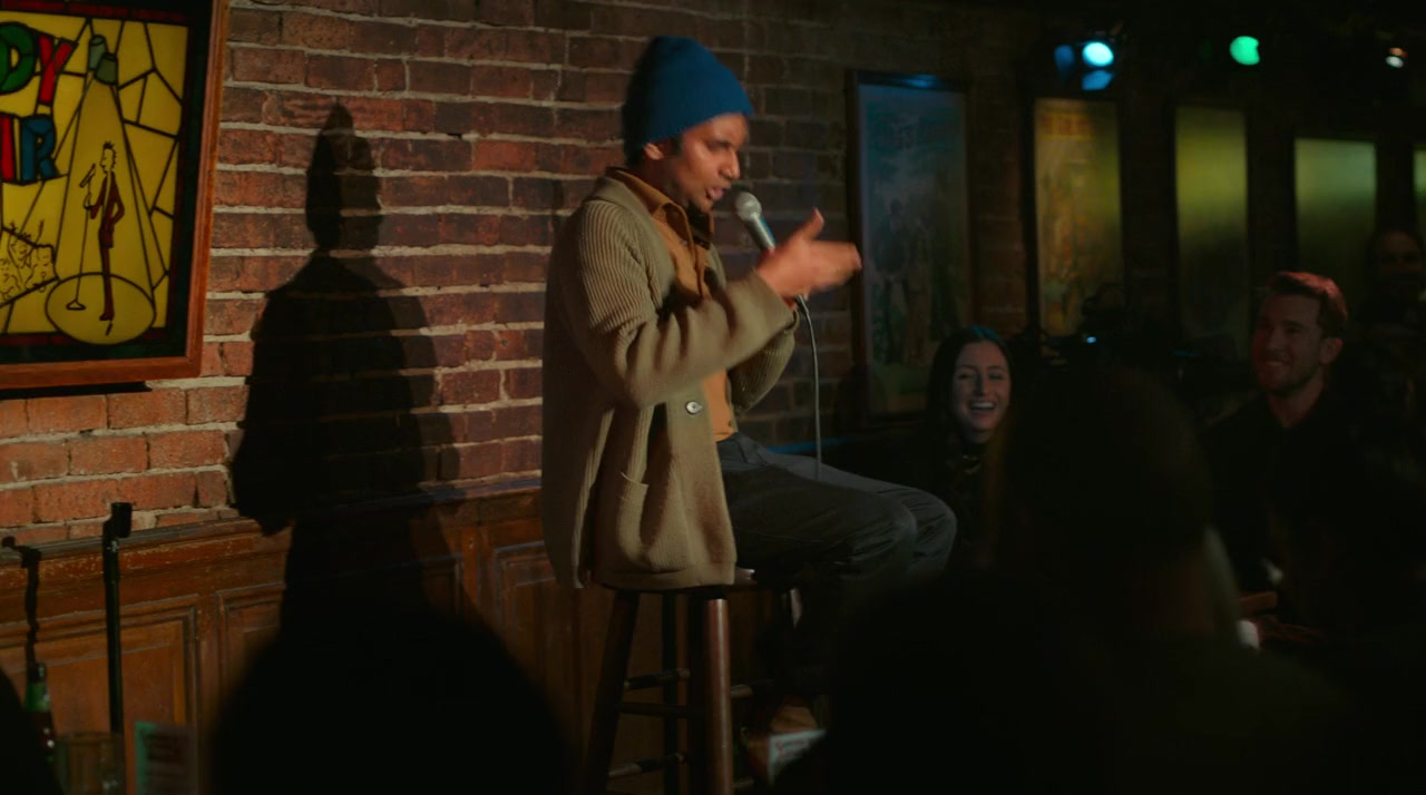 Aziz Ansari: Nightclub Comedian screenshot 1