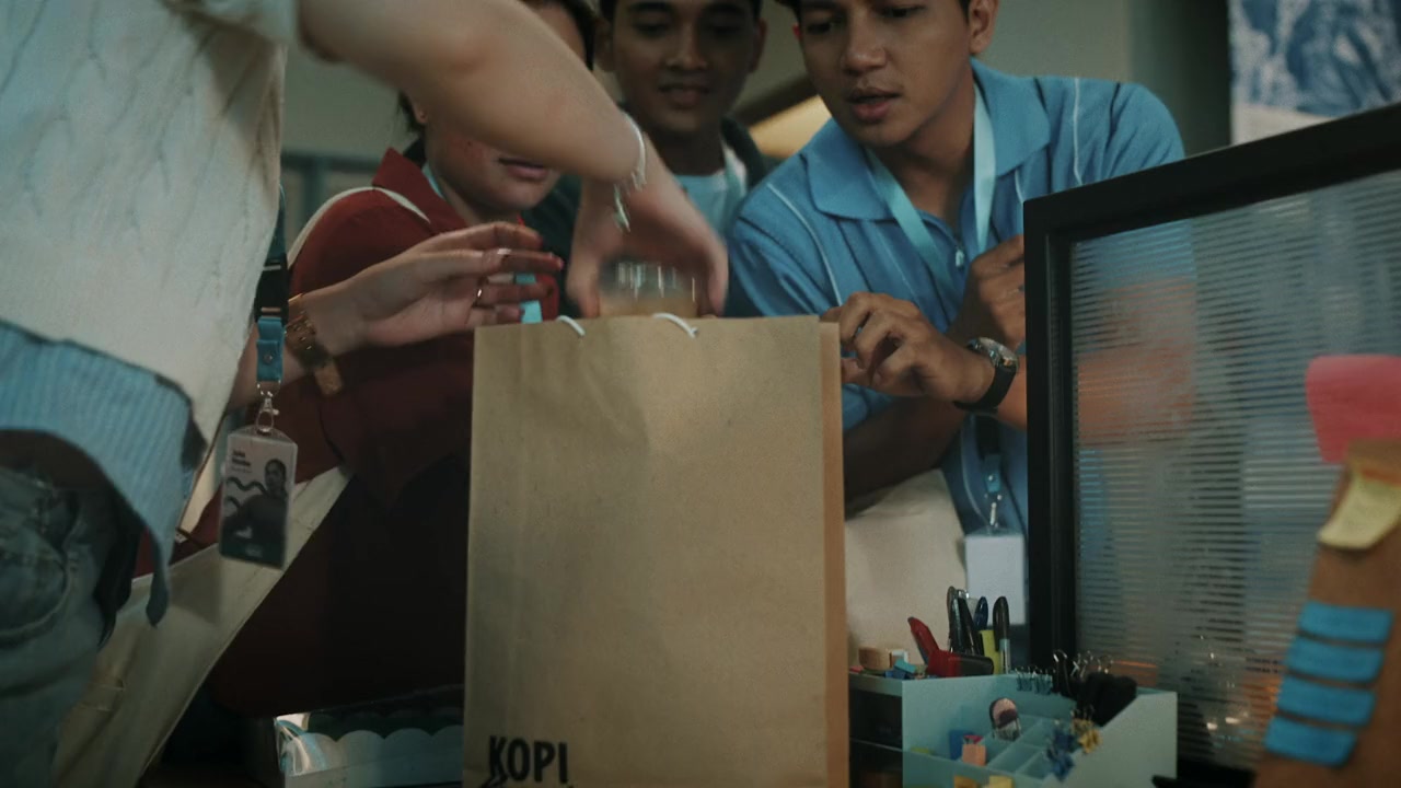 Bolehkah Sekali Saja Kumenangis screenshot 2
