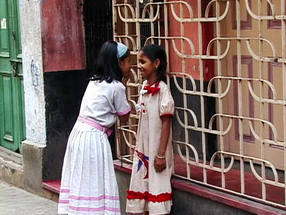 Born Into Brothels: Calcutta's Red Light Kids screenshot 1
