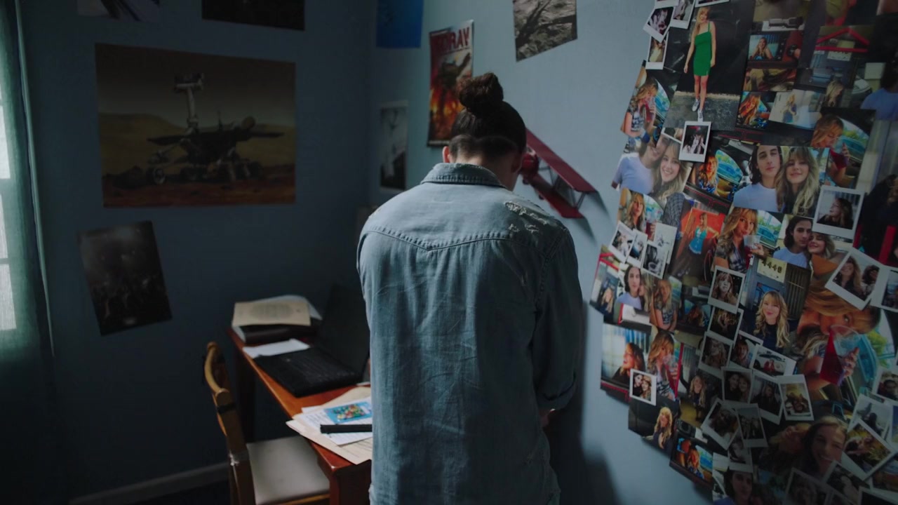 Back to Lyla screenshot 3