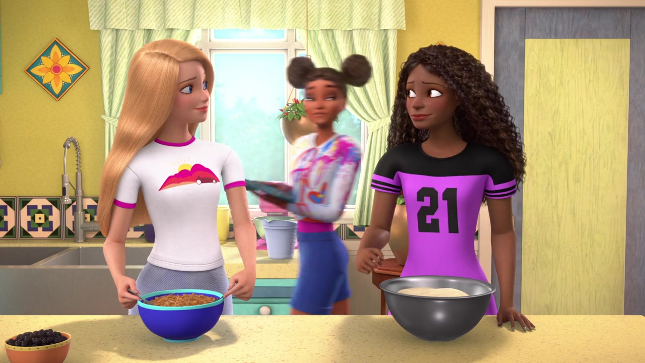 Barbie and Teresa: Recipe for Friendship screenshot 3