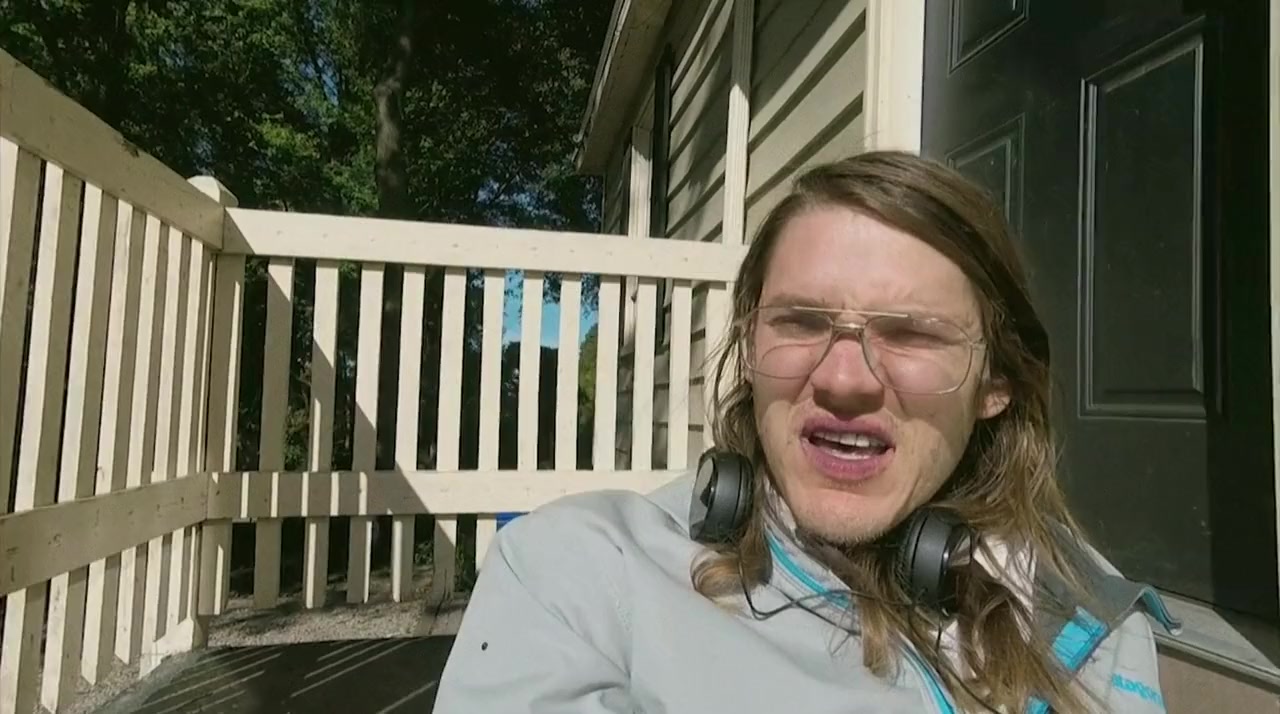 Barefoot: The Mark Baumer Story screenshot 3