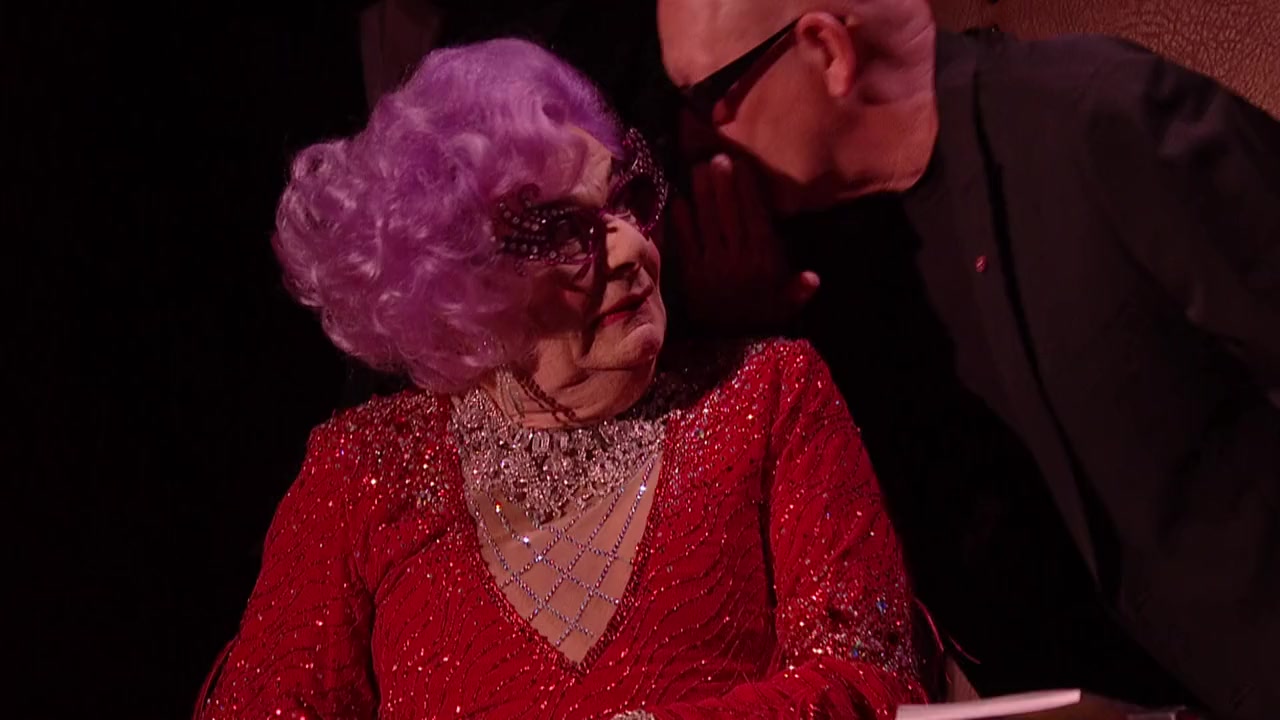 Barry Humphries: The Last Laugh screenshot 3