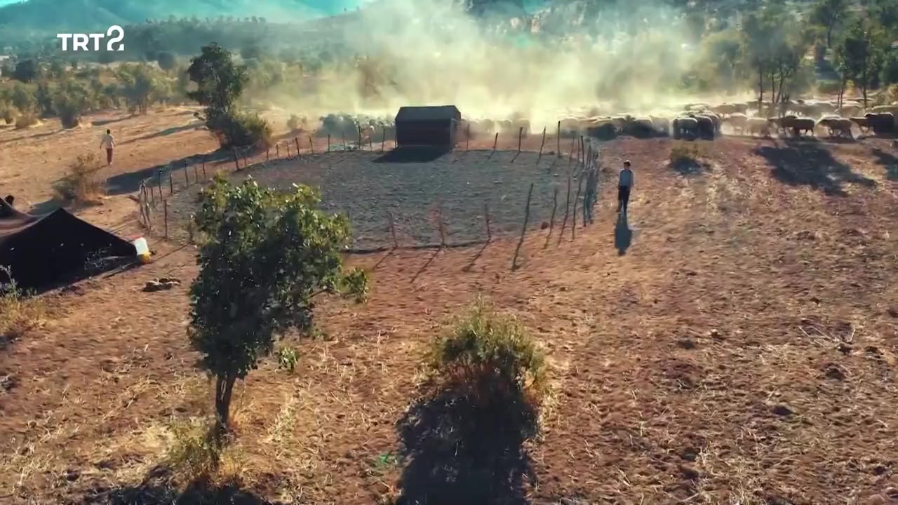 Between the Cliffs screenshot 2