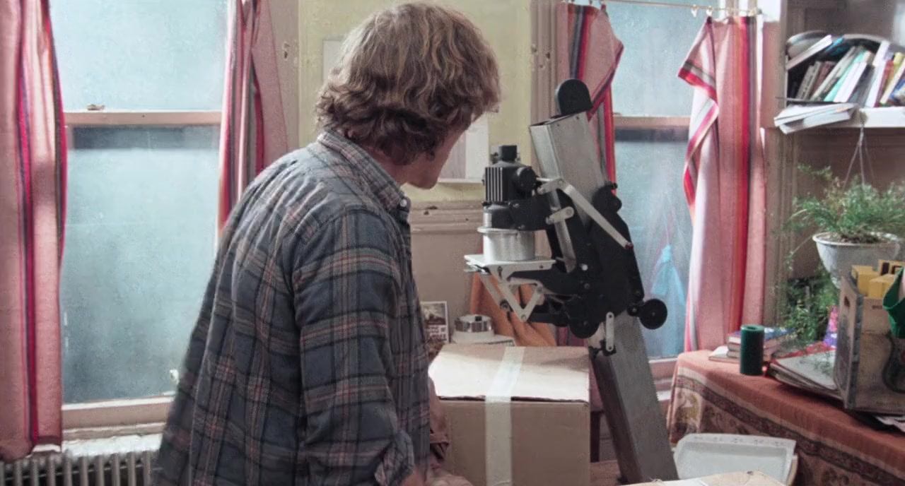 Between the Lines screenshot 3