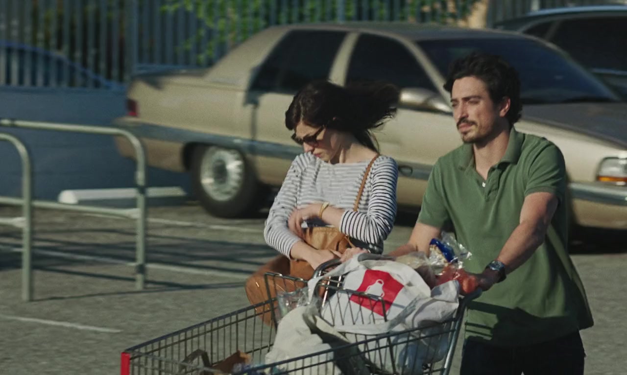 Between Us screenshot 2