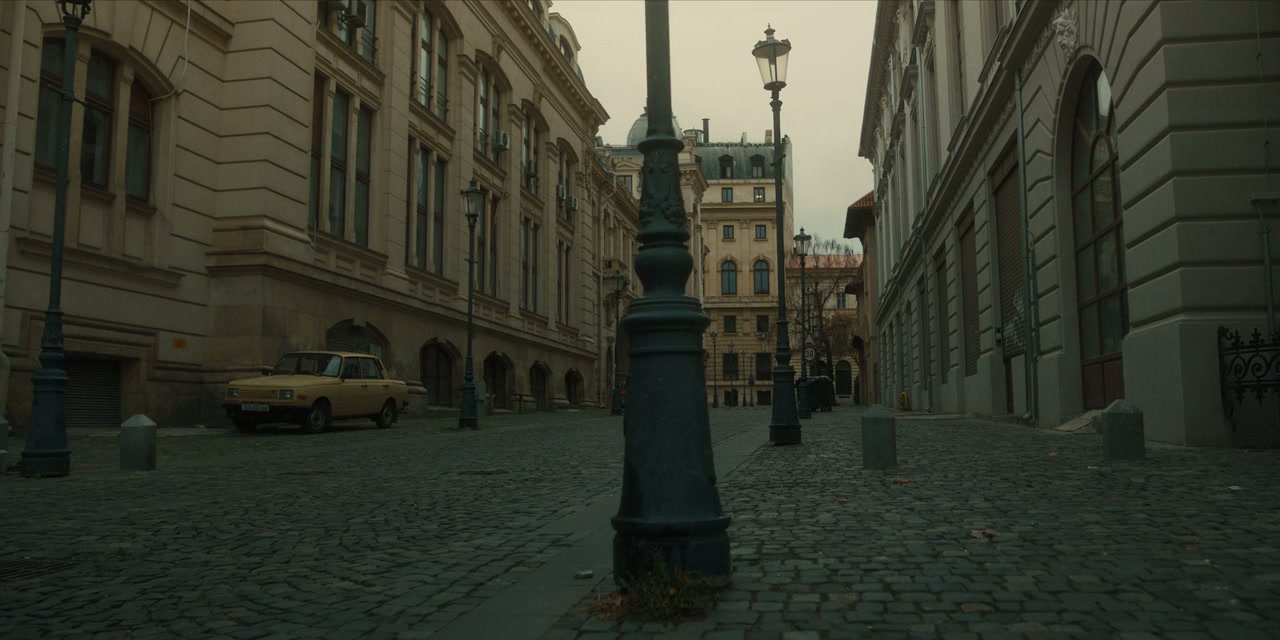 Beyond Borders screenshot 1