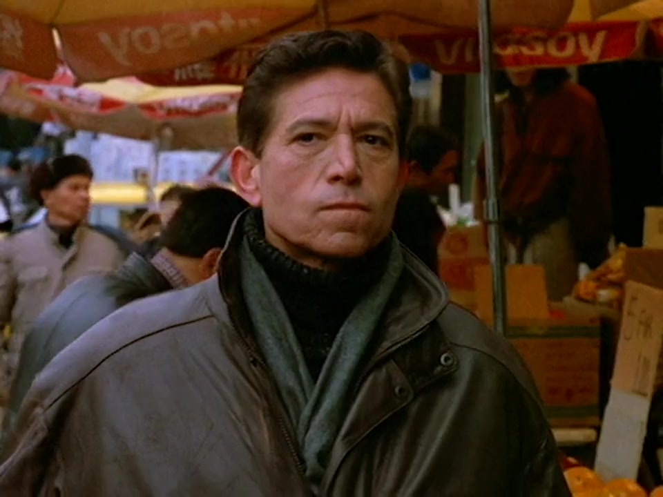 Between Love and Honor screenshot 3