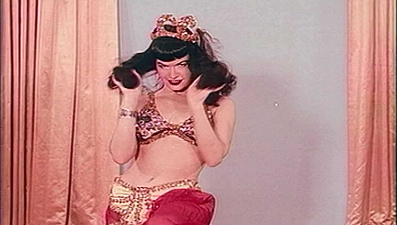 Betty Page: Pin Up Queen screenshot 3