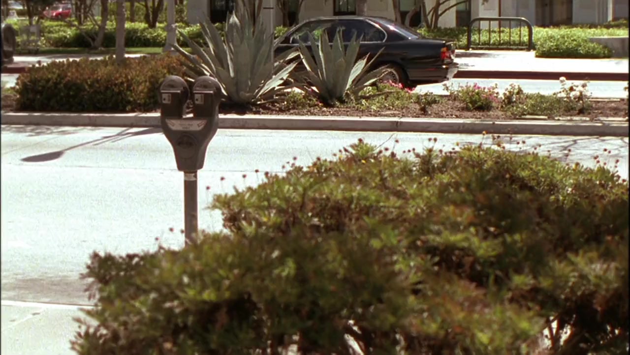 Beyond the Limits screenshot 1