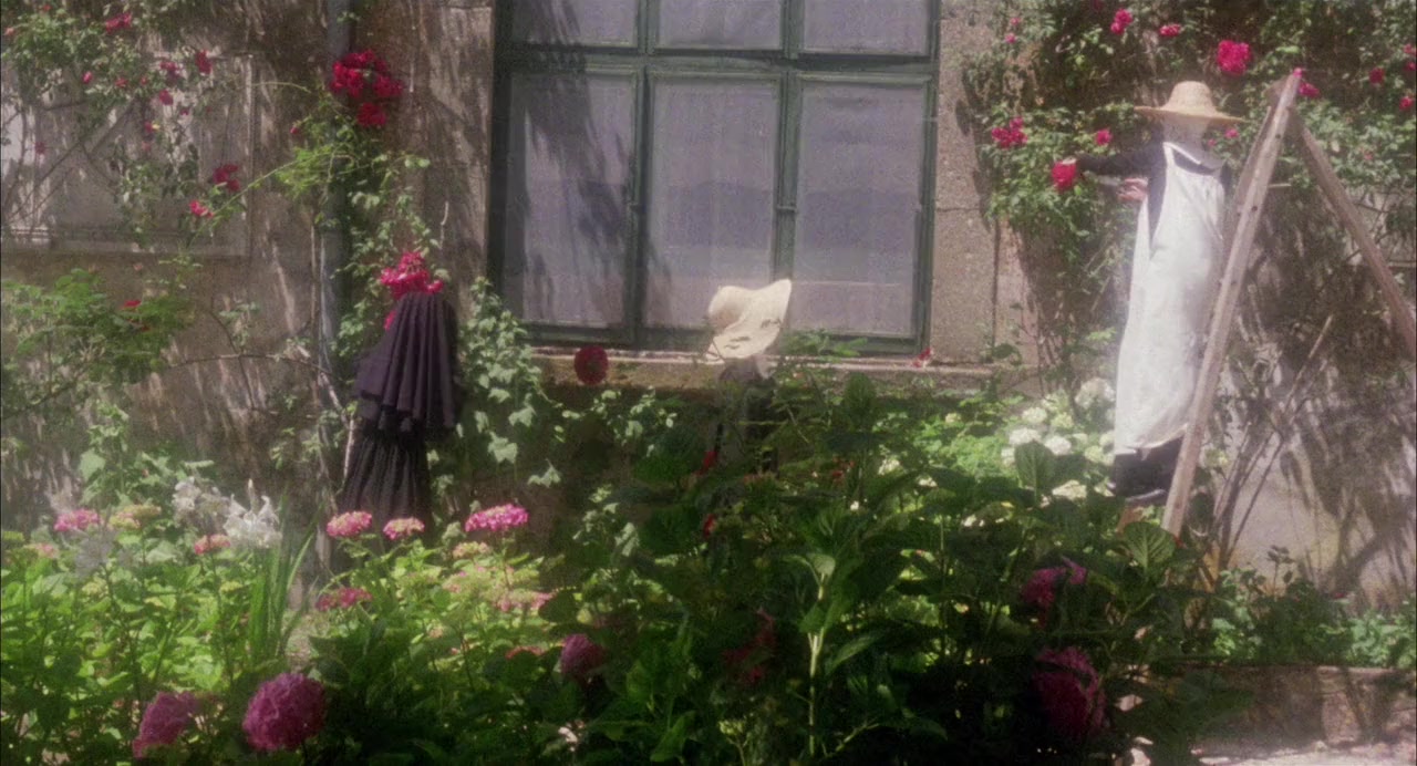 Interno di un convento screenshot 1