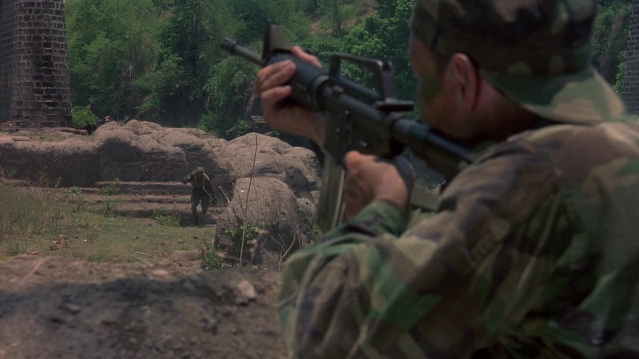 Behind Enemy Lines screenshot 2