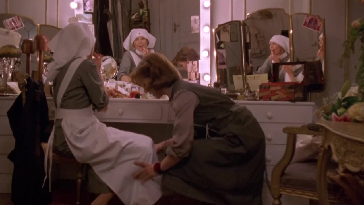 Being Julia screenshot 1