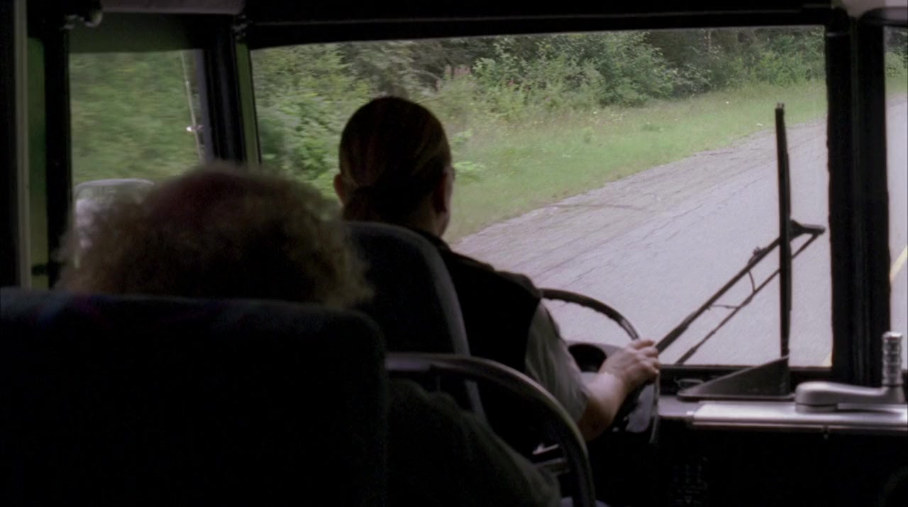 Beneath screenshot 3