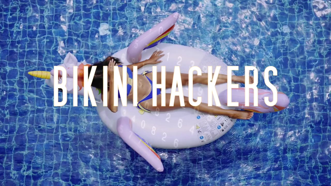 Bikini Hackers screenshot 1