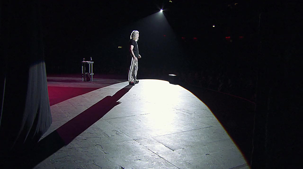Billy Connolly: Live in London 2010 screenshot 3