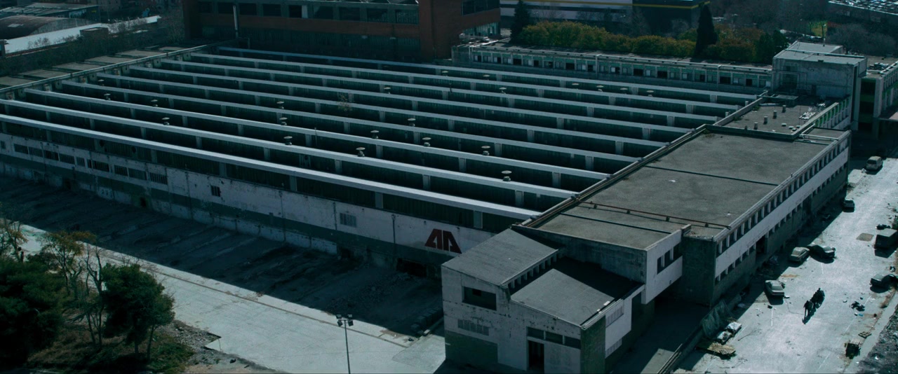 Bird Box: Barcelona screenshot 2