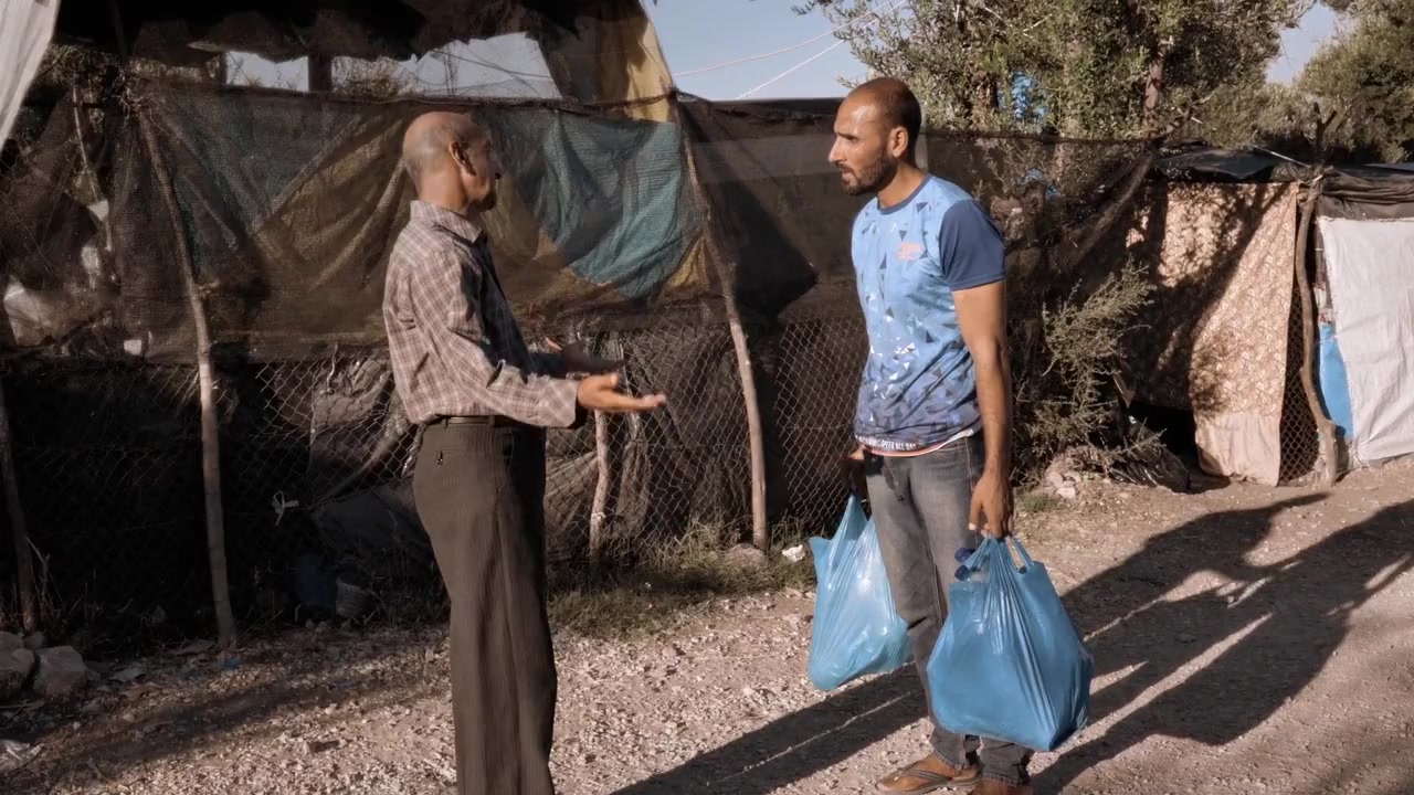 Blue/Red/Deport screenshot 2