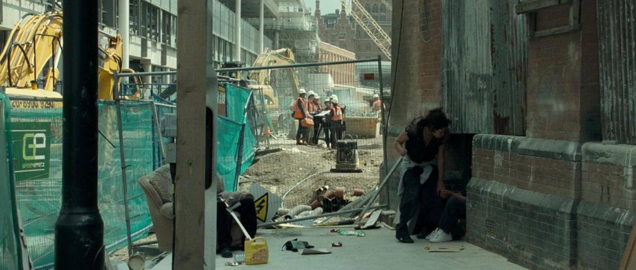 Breaking and Entering screenshot 1