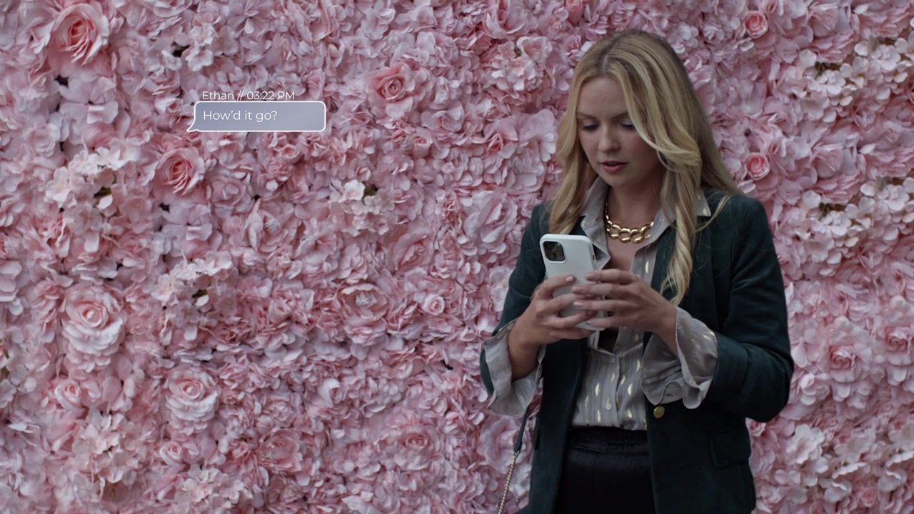 Breaking Girl Code screenshot 1