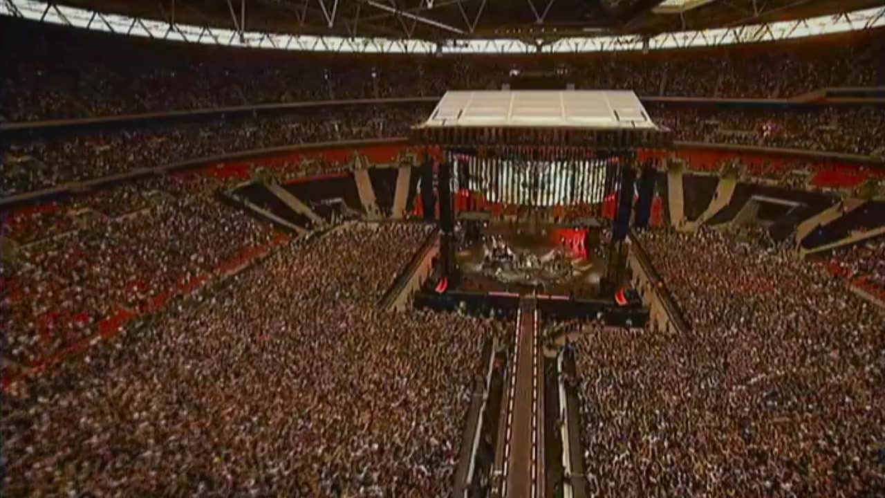Brian Johnson Meets Dave Grohl: A Life on the Road Special screenshot 1
