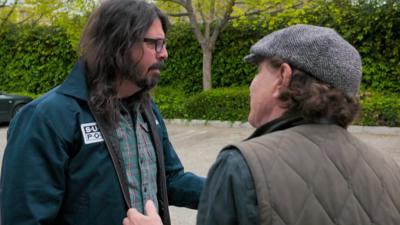 Brian Johnson Meets Dave Grohl: A Life on the Road Special screenshot 3
