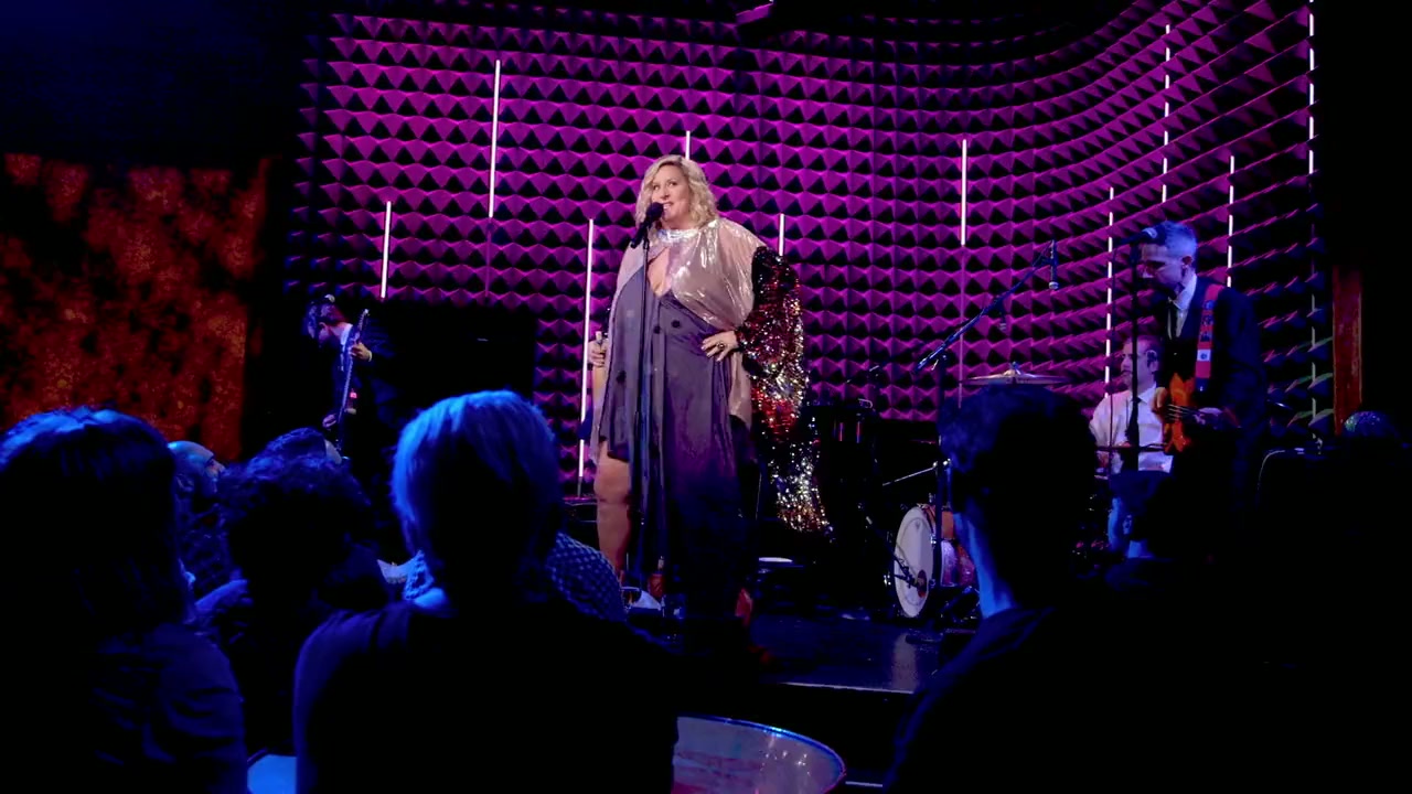 Bridget Everett: Gynecological Wonder screenshot 2