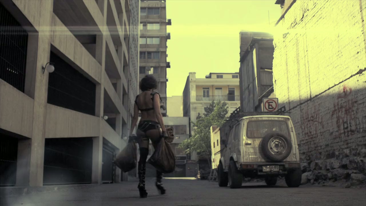 Tráiganme la cabeza de la Mujer Metralleta screenshot 3