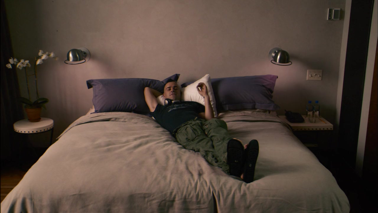 Broken English screenshot 3