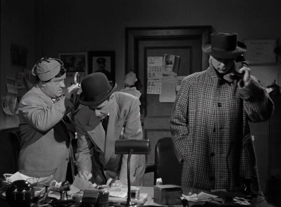 Abbott and Costello Meet the Invisible Man screenshot 2