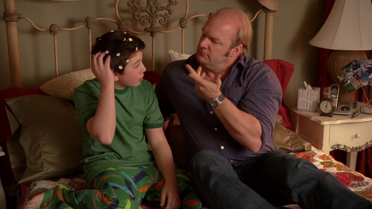 Good Luck Charlie, It's Christmas! screenshot 2